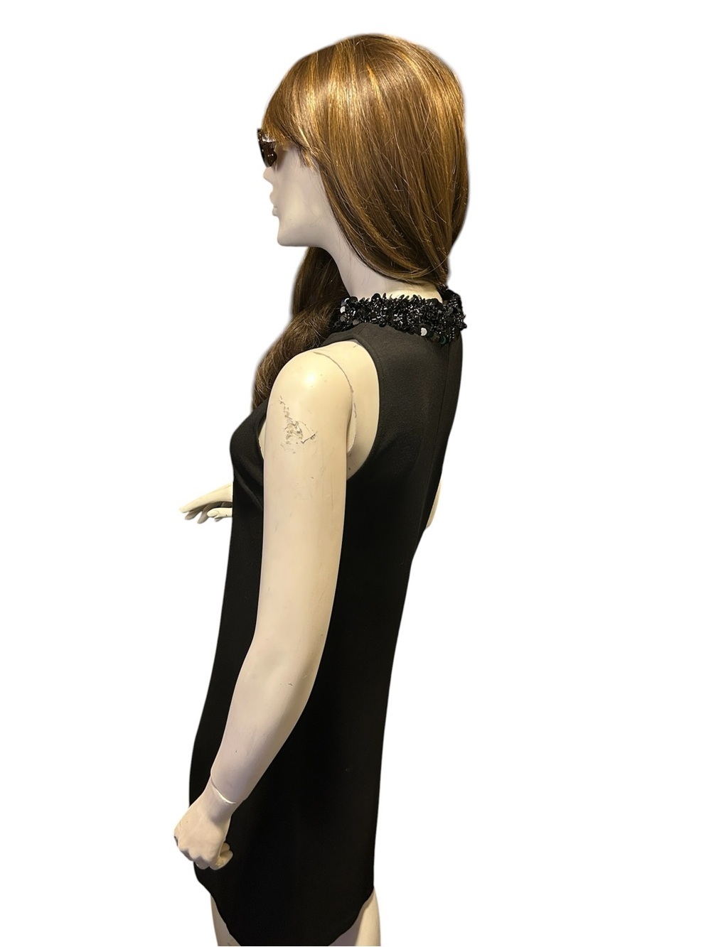 Maggy London Black Scuba Knit Shift Dress Beaded Neckline LBD Size 6 Timeless - Picture 9 of 9